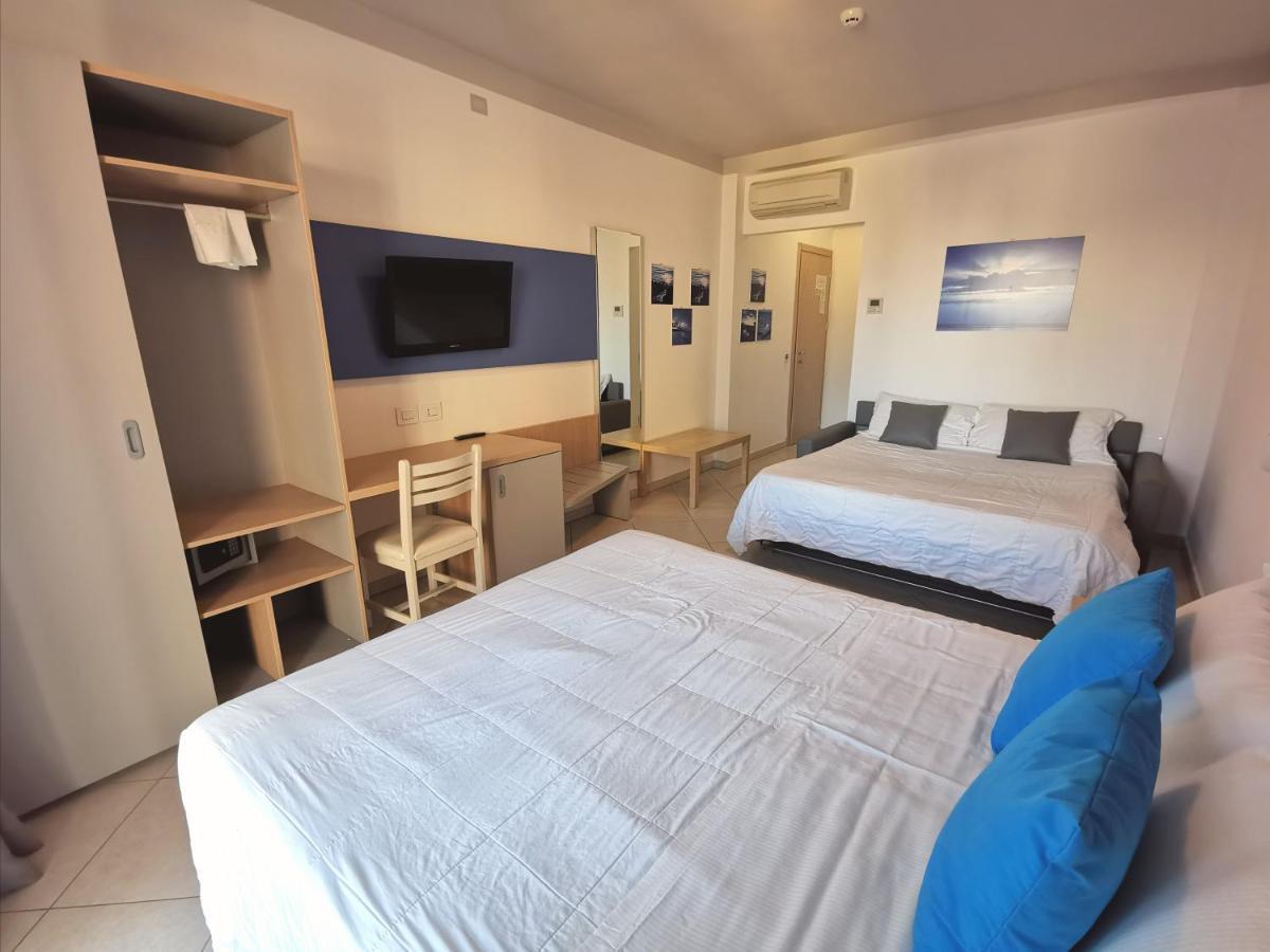 Hotel Oceanomare بونتا مارينا المظهر الخارجي الصورة