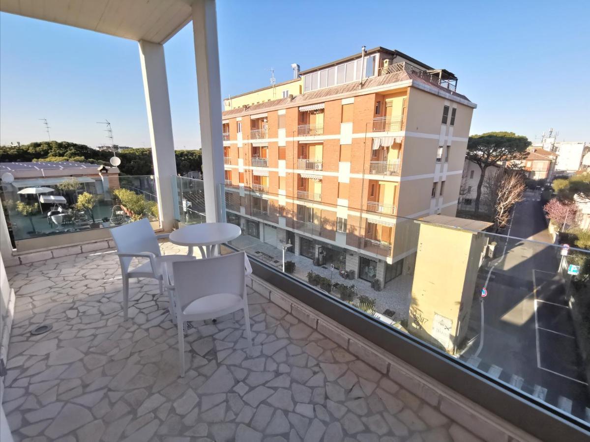 Hotel Oceanomare بونتا مارينا المظهر الخارجي الصورة